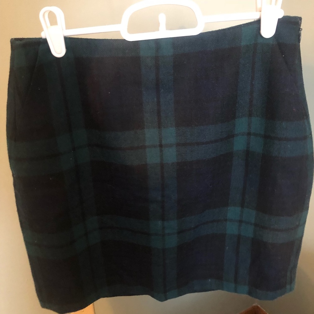 Banana republic plaid skirt size 2